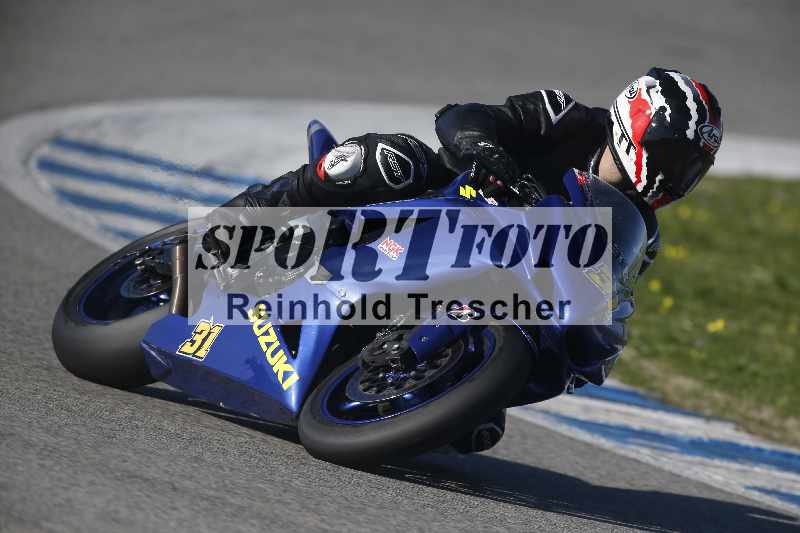 /Archiv-2024/01 26.-28.01.2024 Moto Center Thun Jerez/Gruppe gruen-green/31